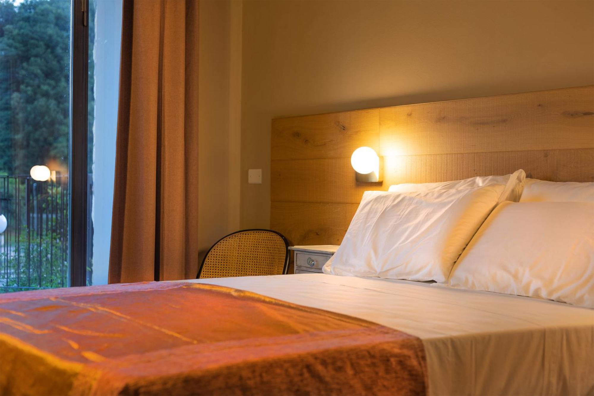 Luce Boutique Hotel Fortunago Luaran gambar