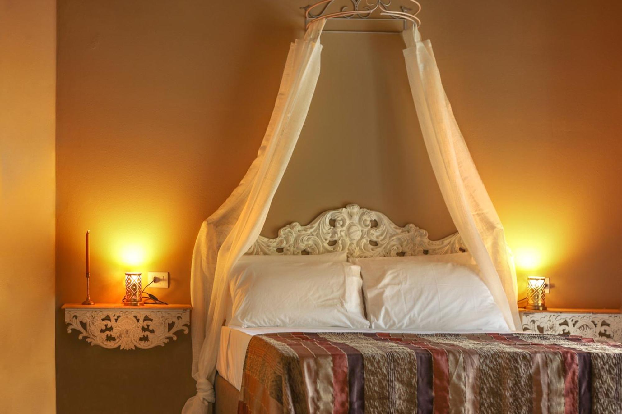 Luce Boutique Hotel Fortunago Luaran gambar