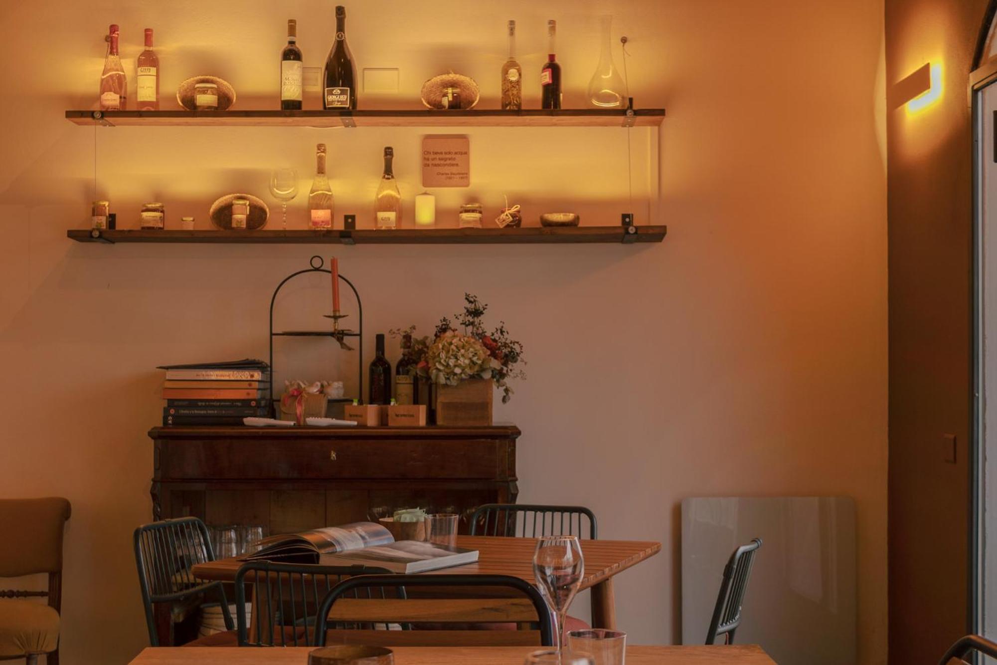 Luce Boutique Hotel Fortunago Luaran gambar