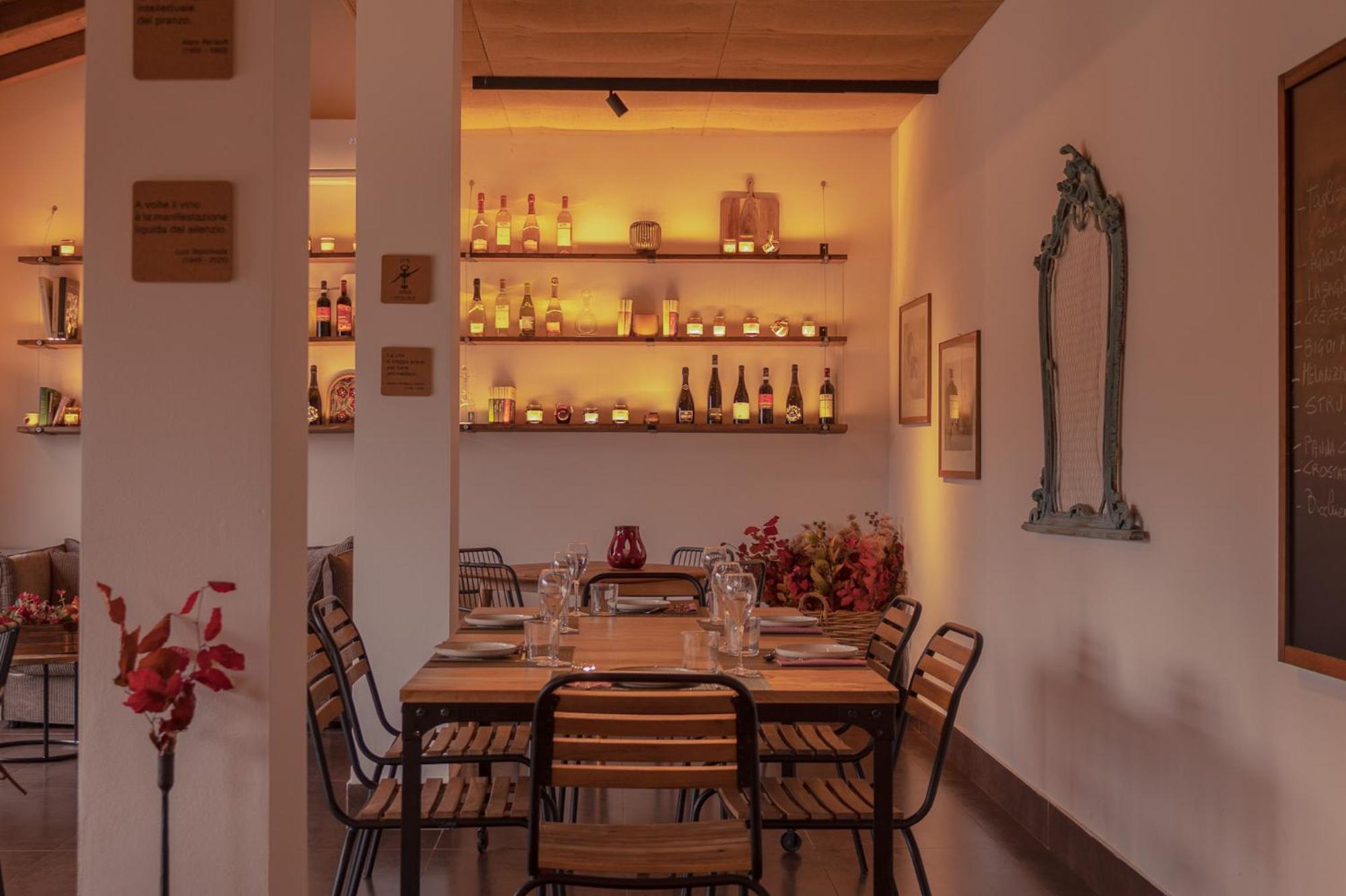 Luce Boutique Hotel Fortunago Luaran gambar